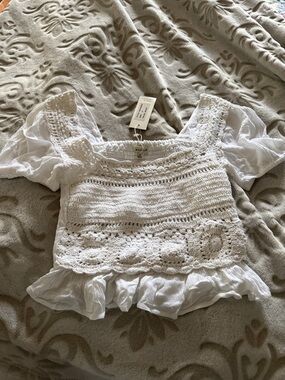 Sim & Sam NWT White Crochet Puff-Sleeve Top